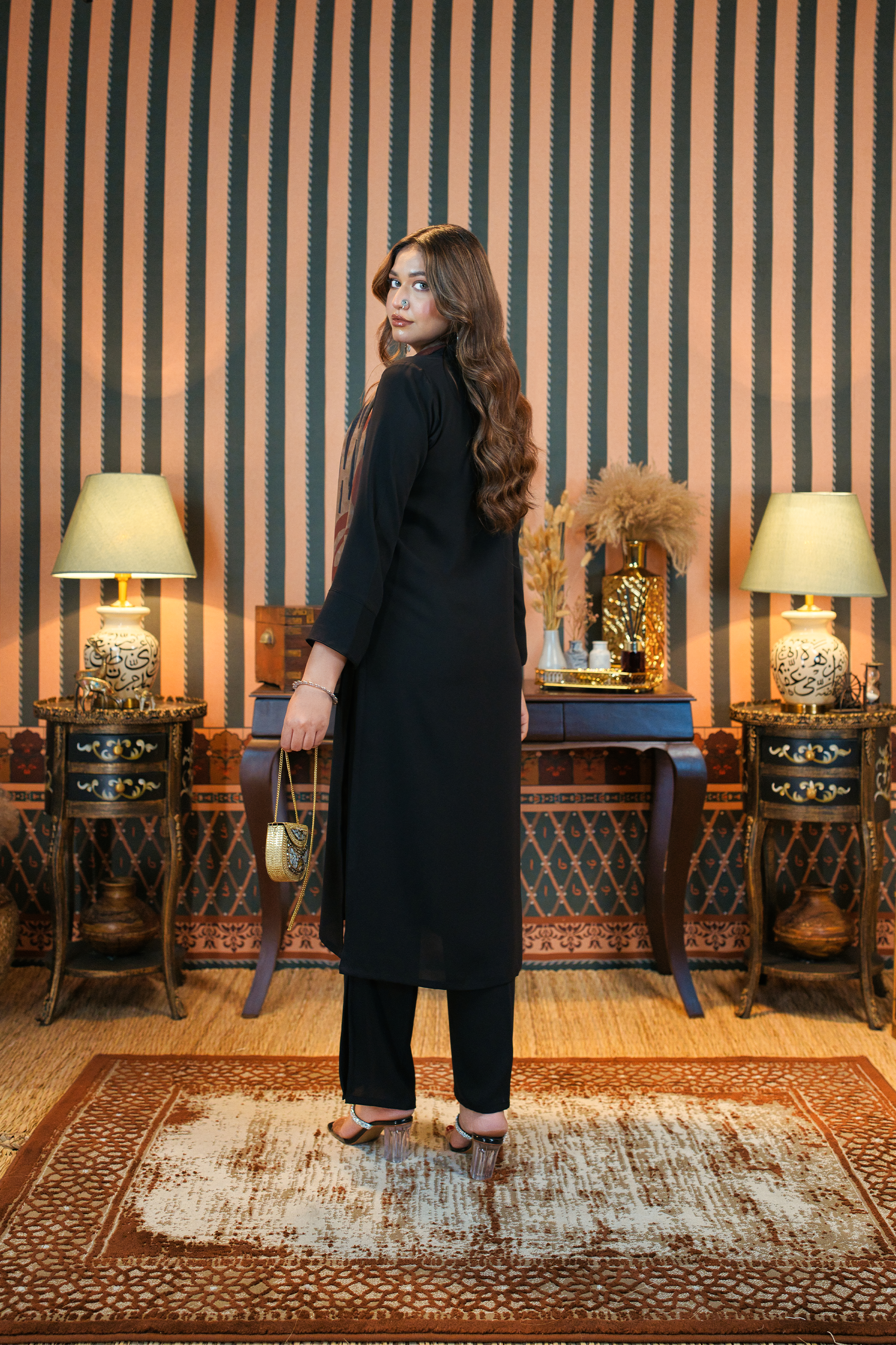 Black Co-Ord Set With Haroof Stoler